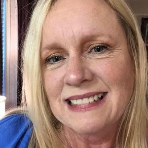 Meet your Posher, Phyllis